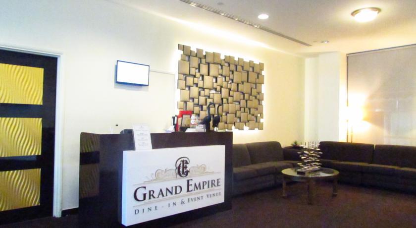 Hilton Garden Inn Singapore Serangoon Extérieur photo