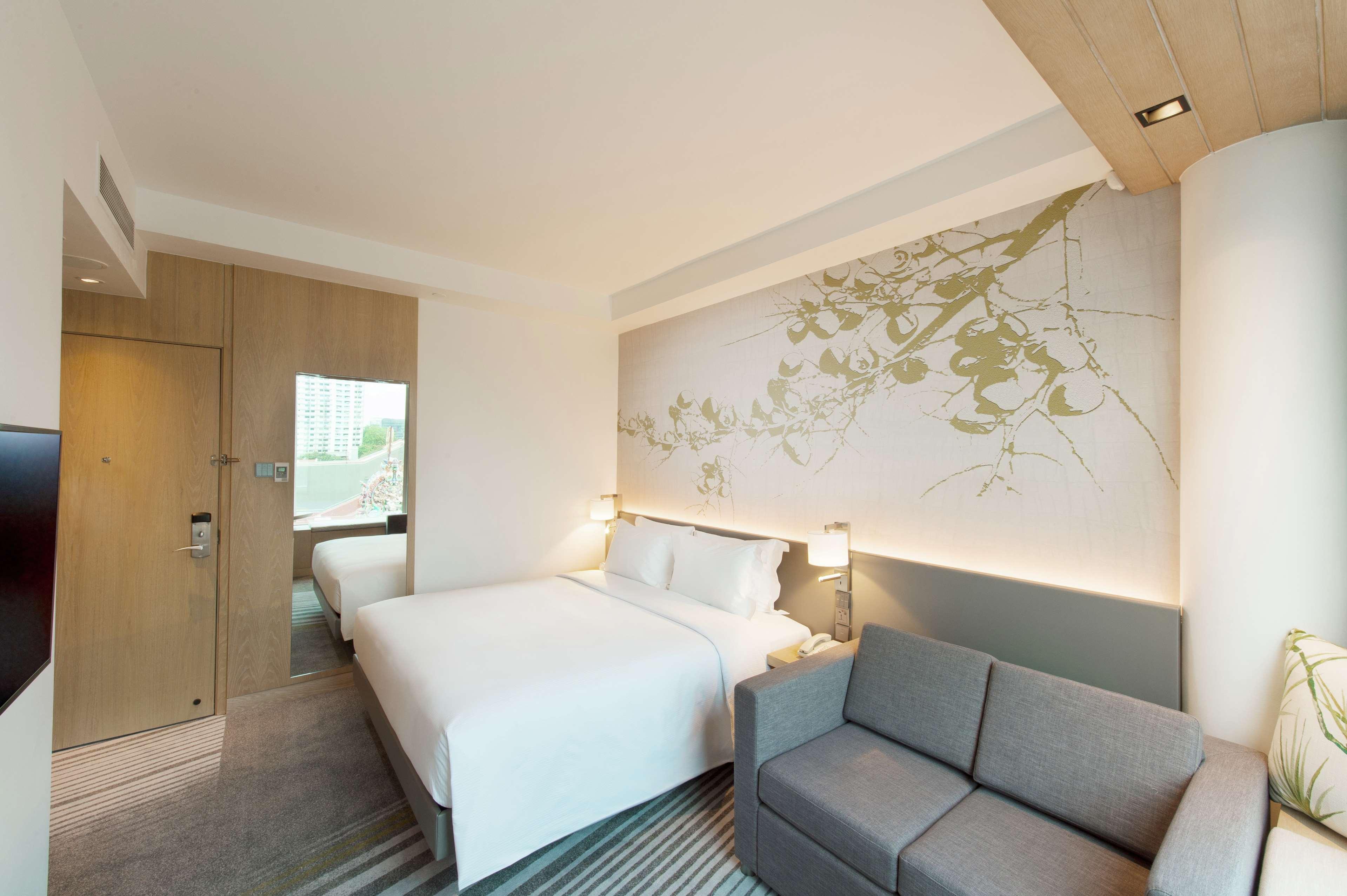 Hilton Garden Inn Singapore Serangoon Extérieur photo