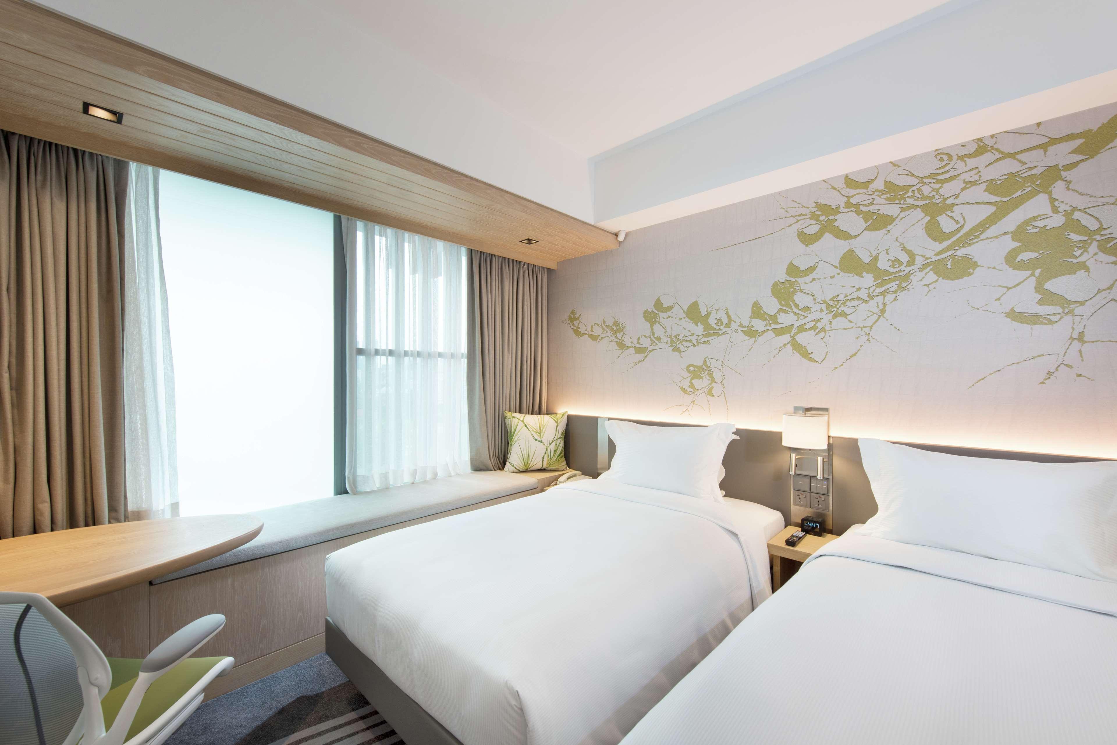 Hilton Garden Inn Singapore Serangoon Extérieur photo