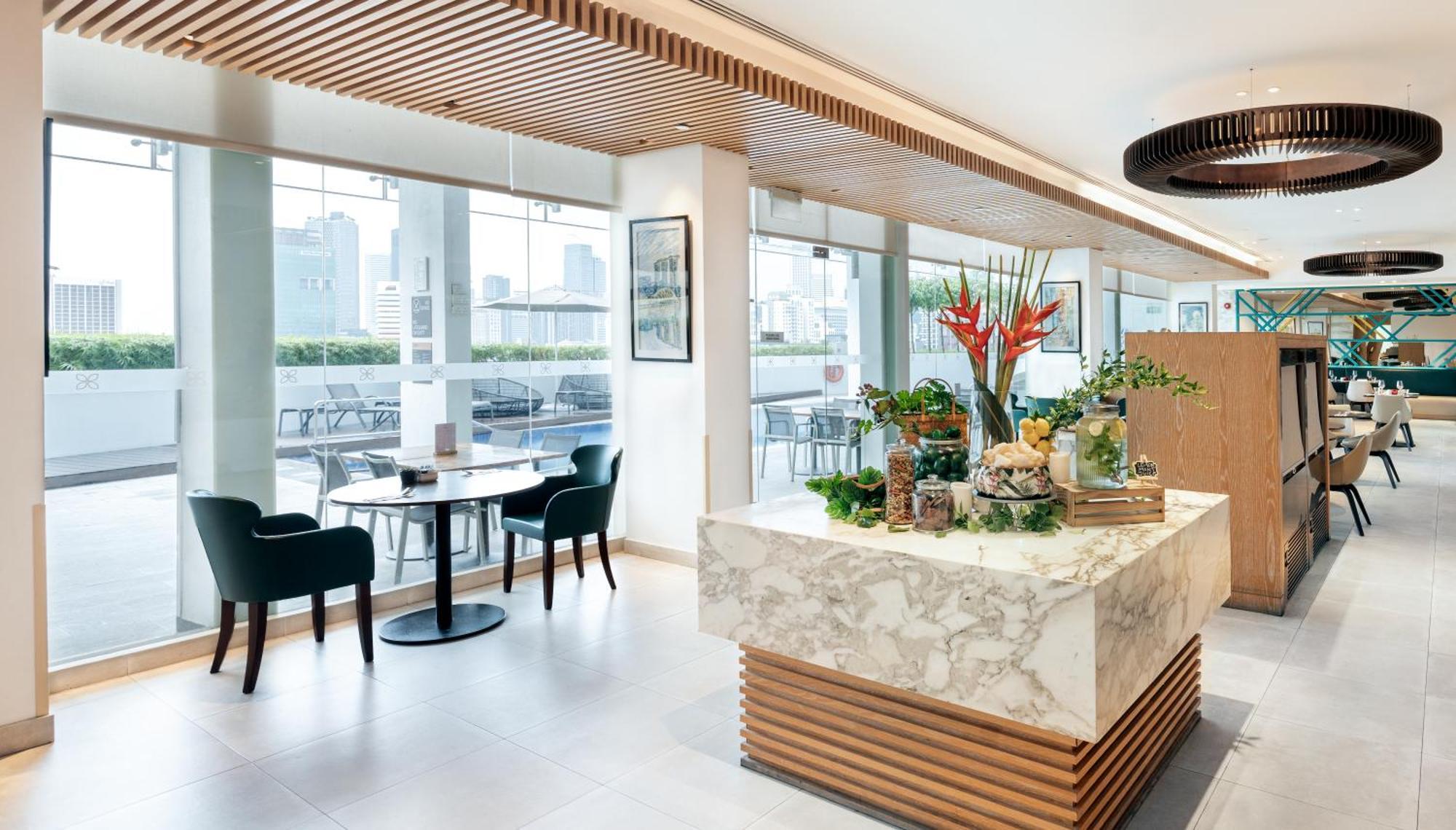 Hilton Garden Inn Singapore Serangoon Extérieur photo